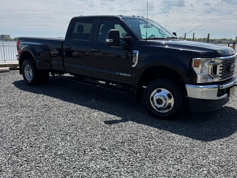 Used 2022 Ford F350 XL w/ STX Appearance Package AWD/4WD image 8
