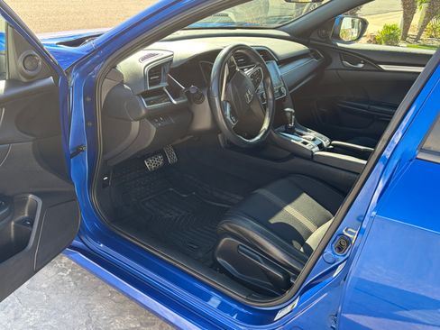 Used 2020 Honda Civic Sport image 12