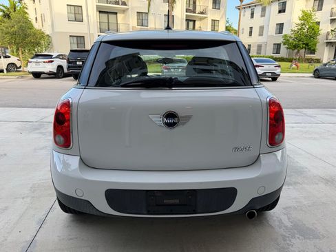Used 2012 MINI Cooper Countryman FWD image 5