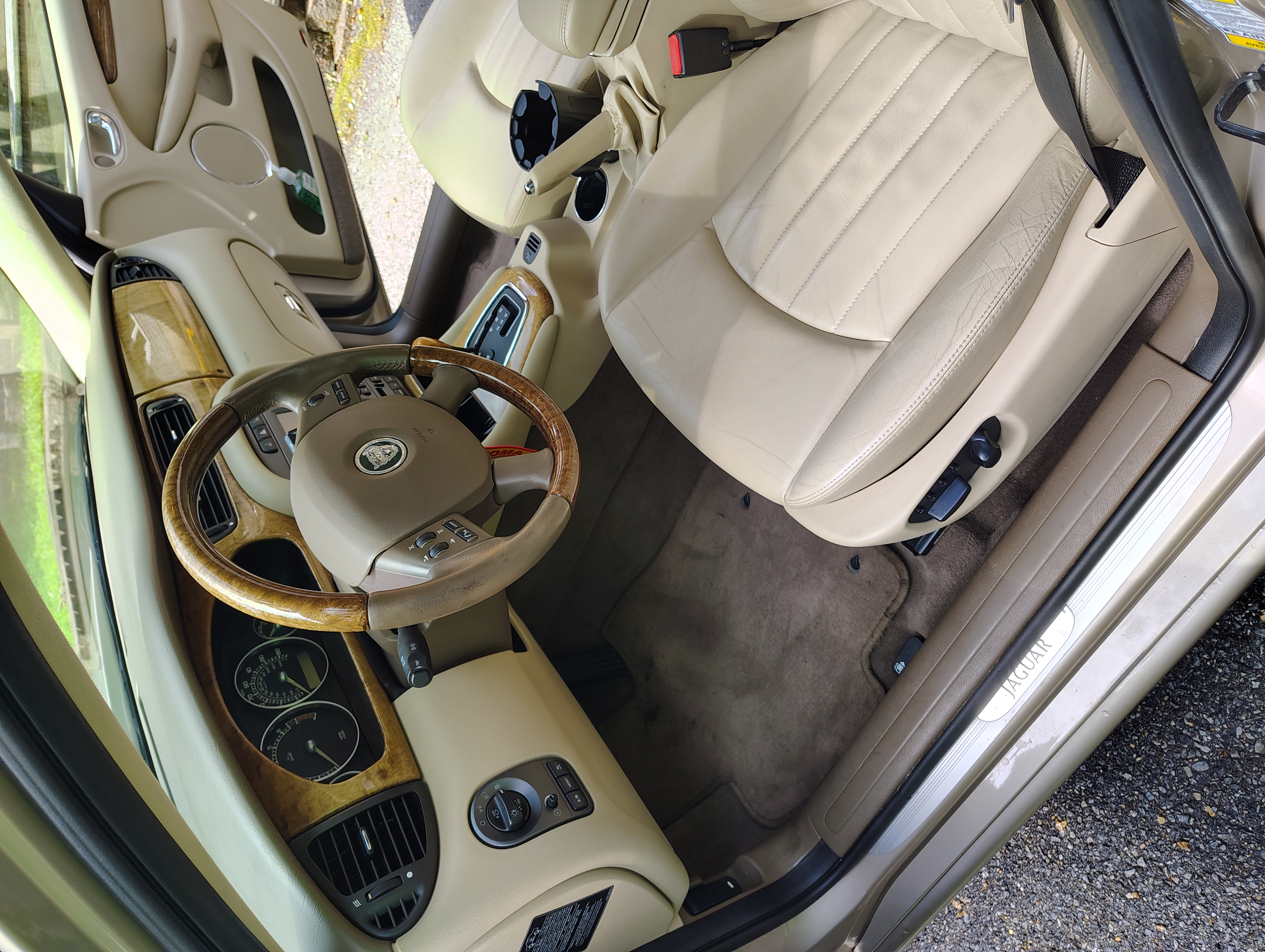 Used 2004 Jaguar X-TYPE 3.0 AWD/4WD image 21