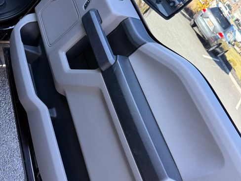 Used 2018 Ford F150 XL w/ Equipment Group 101A Mid image 12