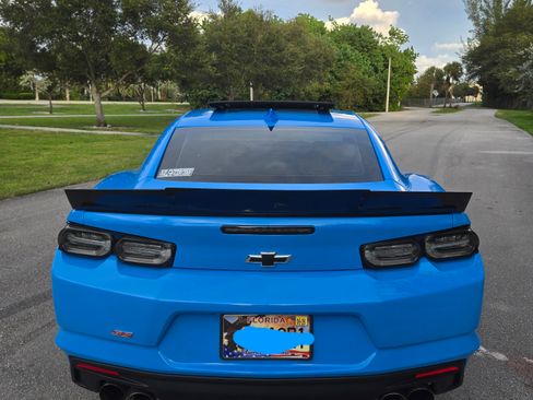 Used 2023 Chevrolet Camaro SS image 8