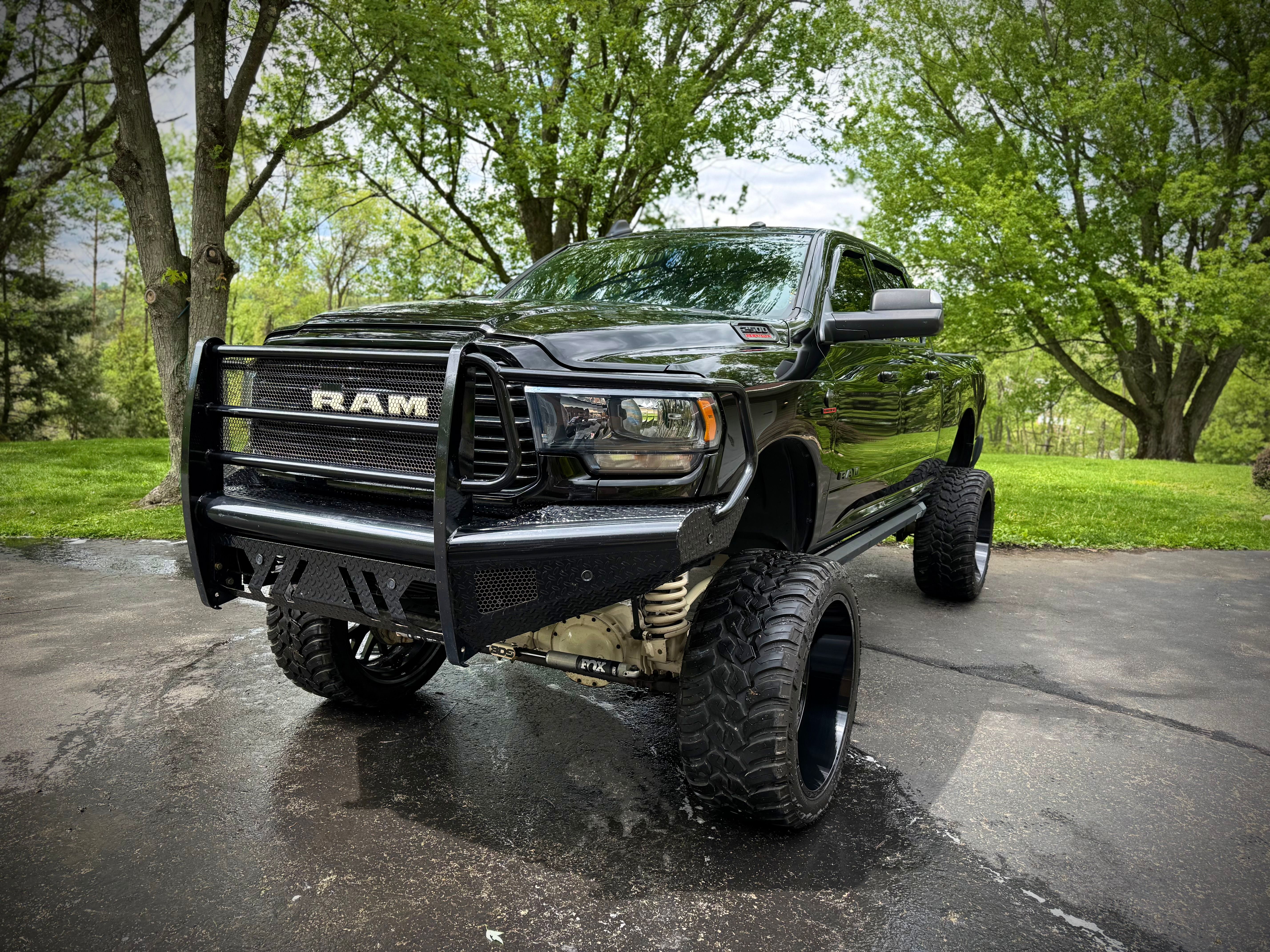 Used 2021 RAM 2500 Big Horn w/ Night Edition AWD/4WD image 12