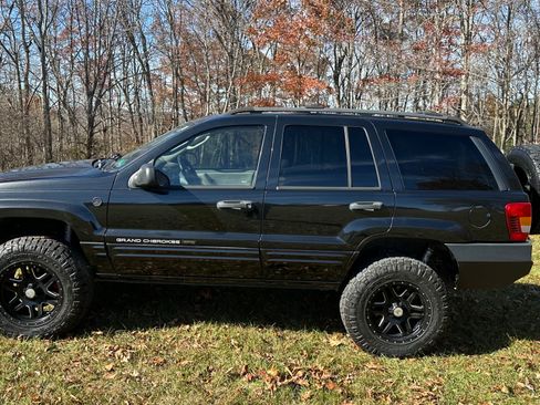 Used 2004 Jeep Grand Cherokee Laredo w/ Trailer Tow Group IV image 5