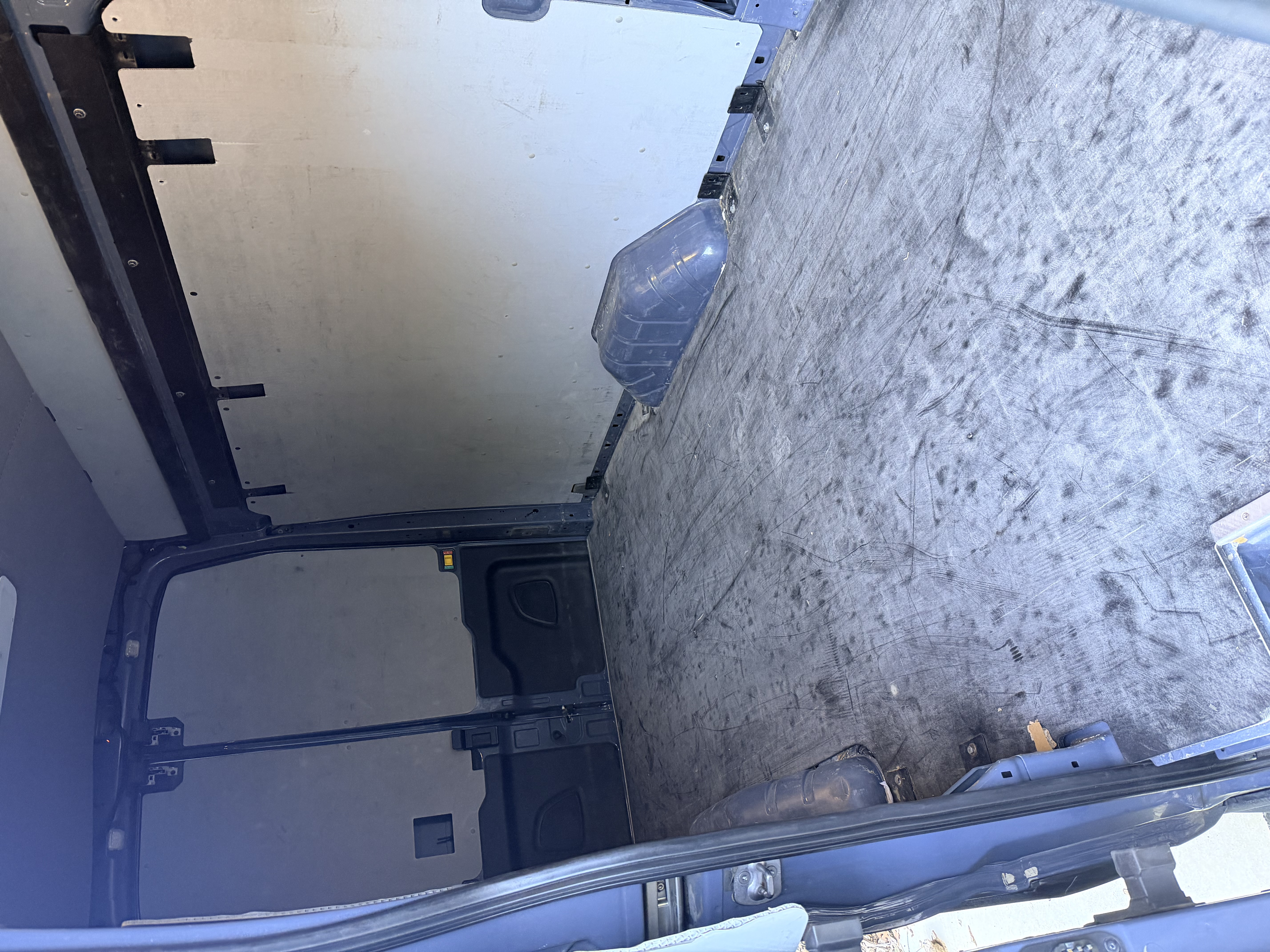 Used 2021 Ford Transit 250 148 High Roof Extended w/ Parcel Delivery Package RWD image 9