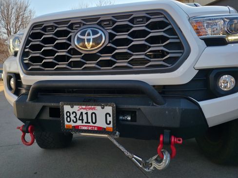 Used 2020 Toyota Tacoma TRD Off-Road image 20