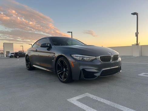 Used 2018 BMW M4 Coupe image 6