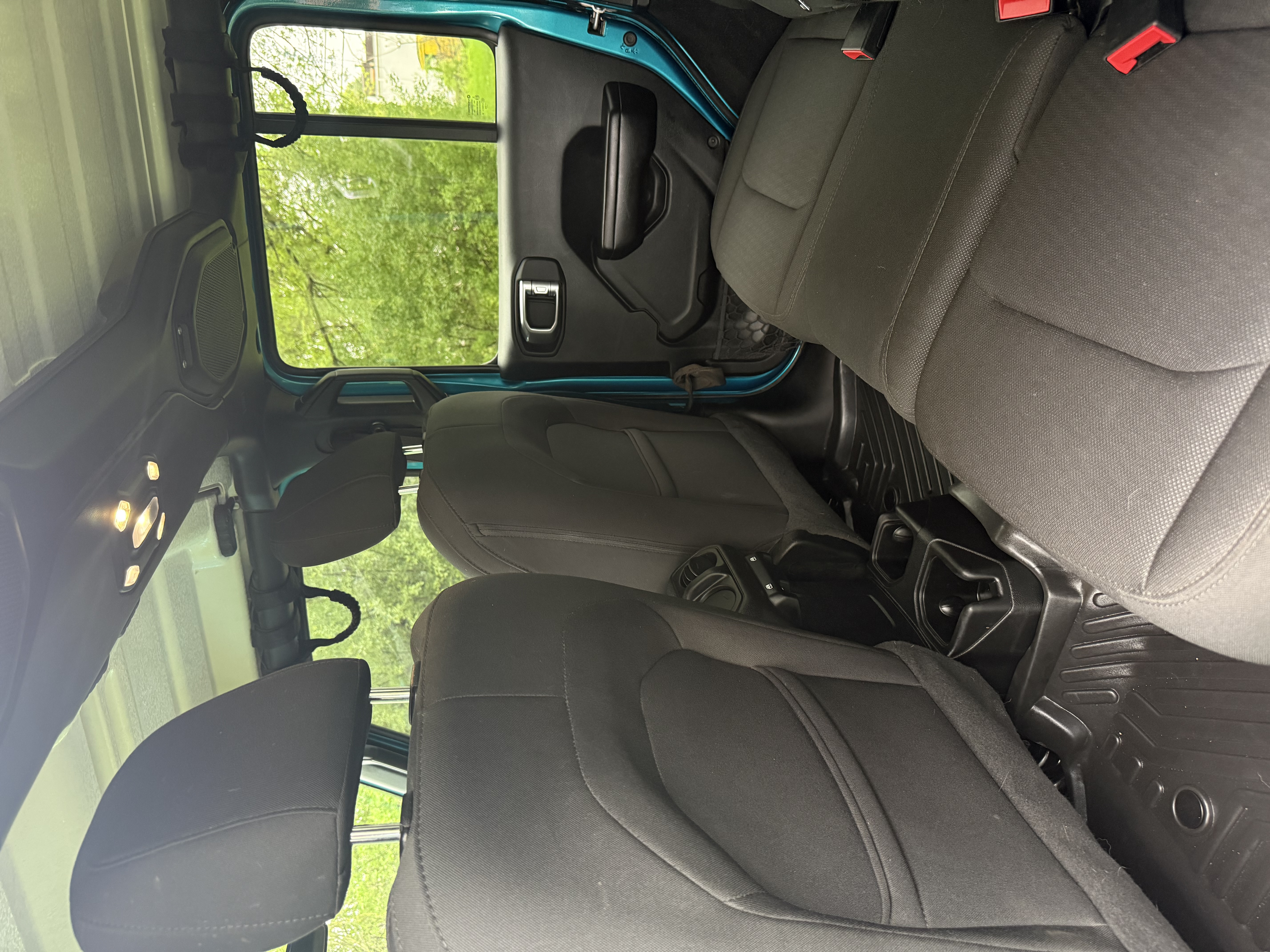 Used 2020 Jeep Wrangler Unlimited Sport S AWD/4WD image 13