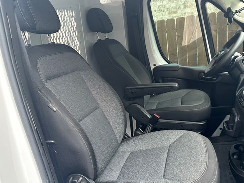 Used 2024 RAM ProMaster 2500 w/ Quick Order Package 22G SLT image 13