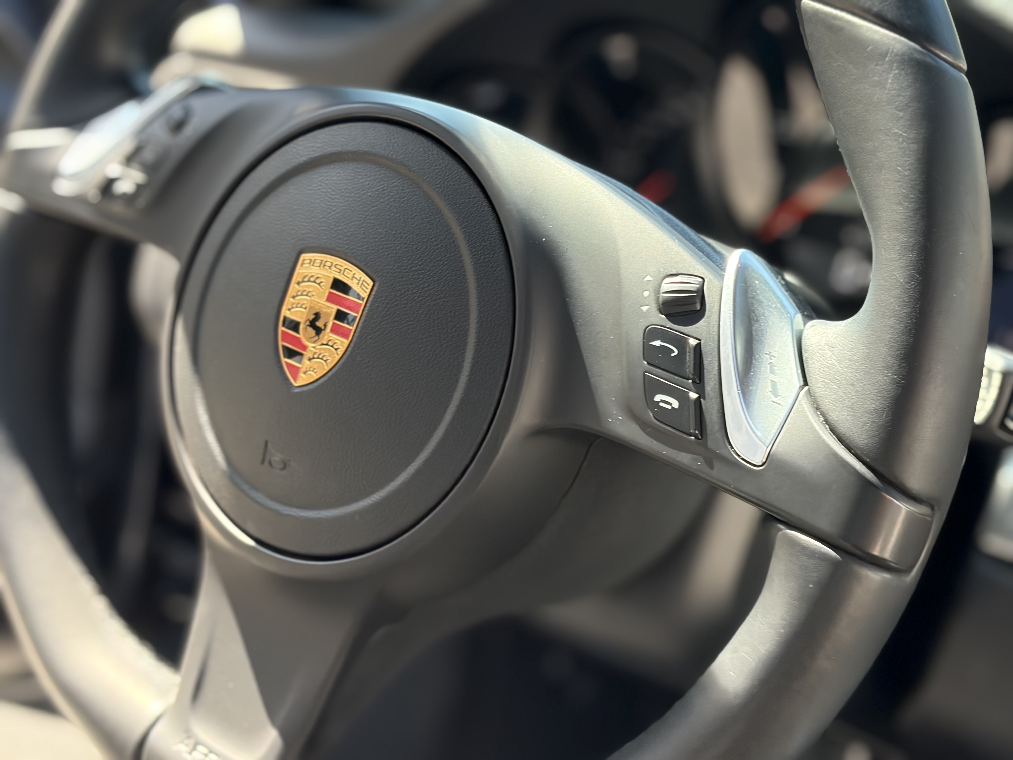 Used 2015 Porsche 911 Carrera image 24