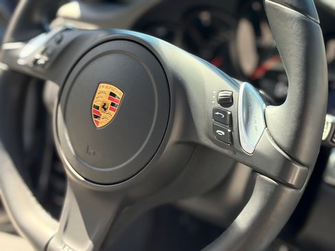 Used 2015 Porsche 911 Carrera image 24
