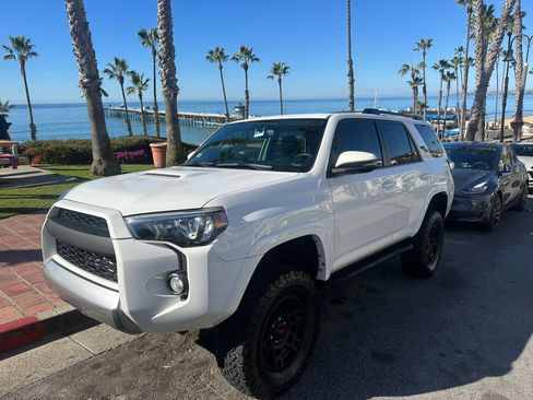 Used 2019 Toyota 4Runner TRD Off-Road Premium image 1