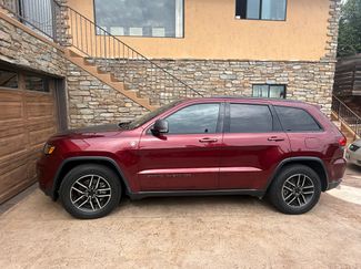 Used 2019 Jeep Grand Cherokee Trailhawk w/ Trailhawk Luxury Group AWD/4WD video 1