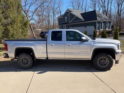 Used 2019 GMC Sierra 1500 SLE w/ SLE Value Package