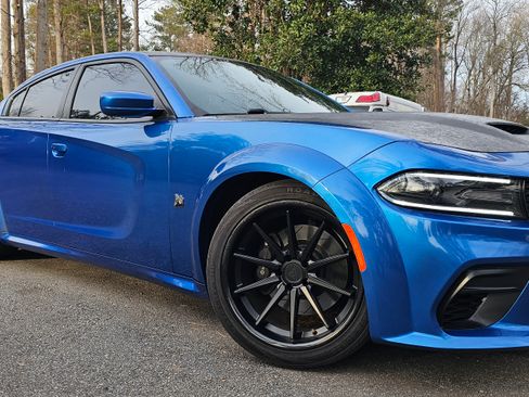 Used 2018 Dodge Charger R/T Scat Pack image 2