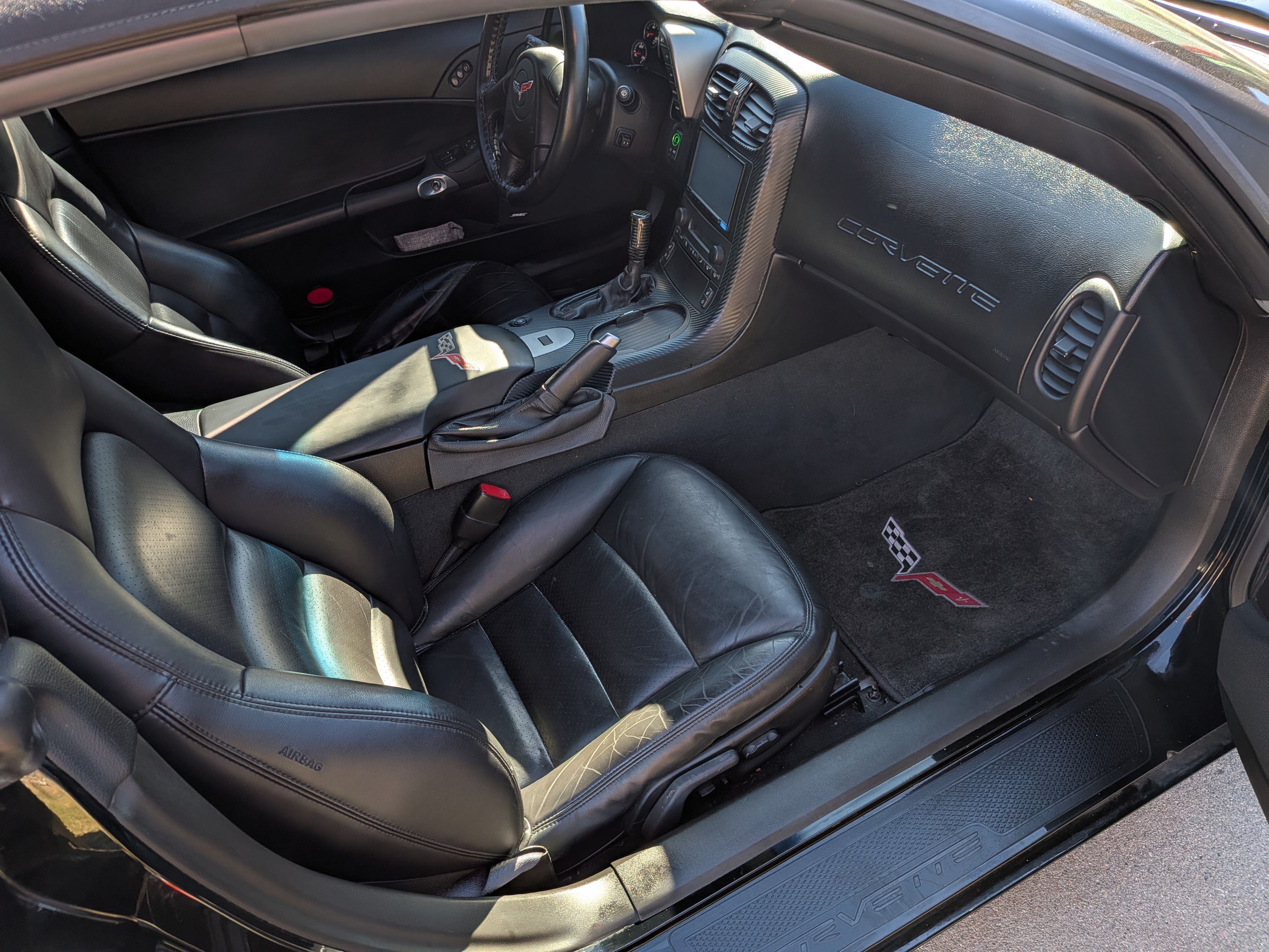 Used 2005 Chevrolet Corvette Convertible w/ Preferred Equipment Group RWD image 10