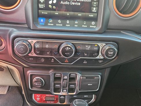 Used 2022 Jeep Gladiator Mojave w/ LED Lighting Group image 14