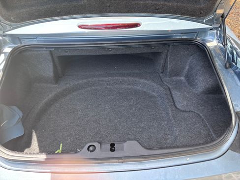 Used 2005 Ford Thunderbird RWD image 19