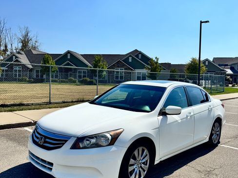 Used 2012 Honda Accord EX-L image 1