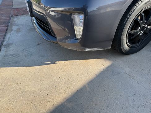 Used 2012 Toyota Prius Four image 4