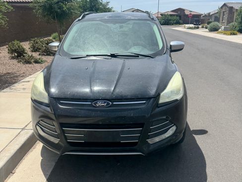 Used 2016 Ford Escape SE w/ SE Chrome Package image 13