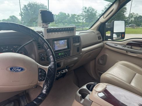 Used 2003 Ford Excursion Limited AWD/4WD image 8