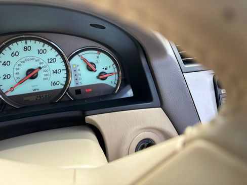 Used 2006 Toyota Solara SLE image 9