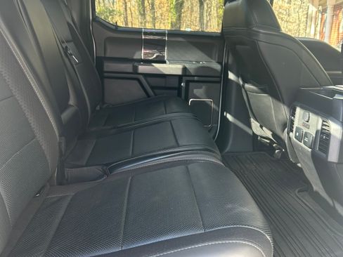 Used 2019 Ford F150 Raptor w/ Equipment Group 802A Luxury image 20