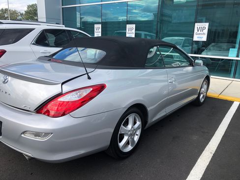 Used 2008 Toyota Solara SLE image 8