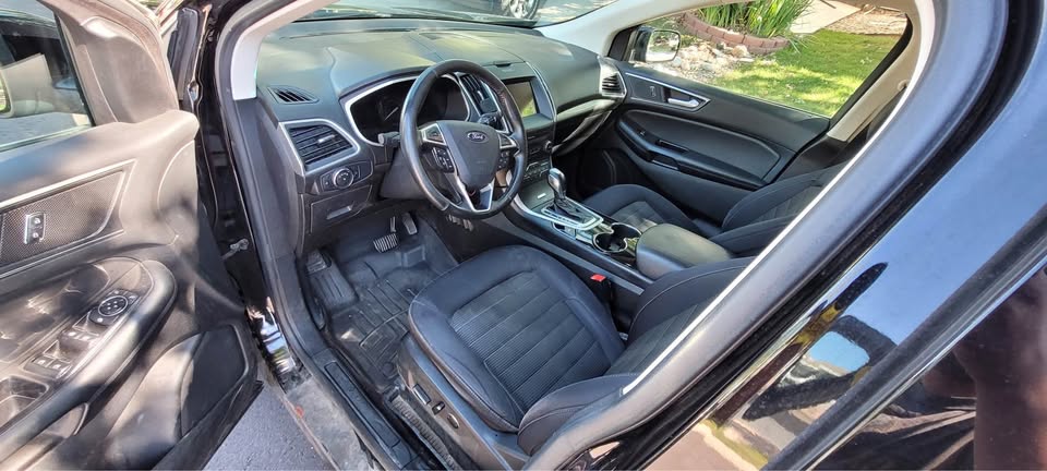 Used 2016 Ford Edge SEL w/ Equipment Group 201A AWD/4WD image 11