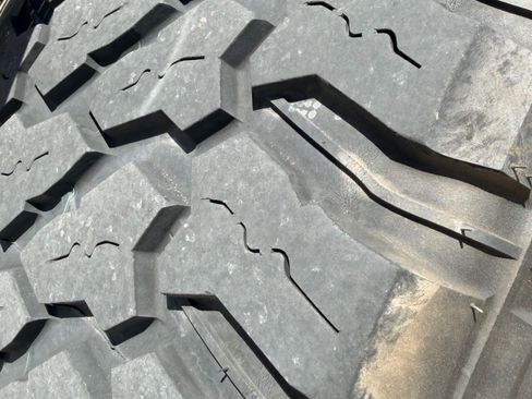 Used 2010 Chevrolet Silverado 2500 LTZ w/ Convenience Package AWD/4WD image 14