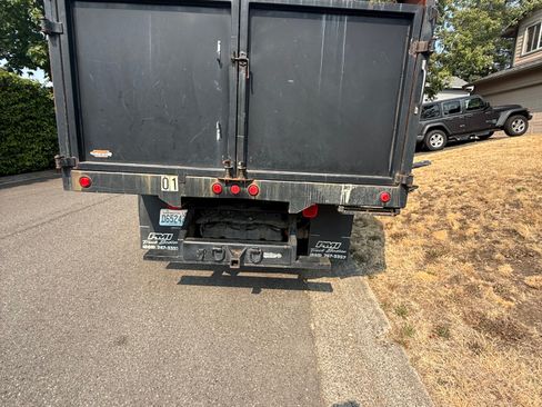 Used 2016 Ford F550 4x4 Regular Cab Super Duty image 6