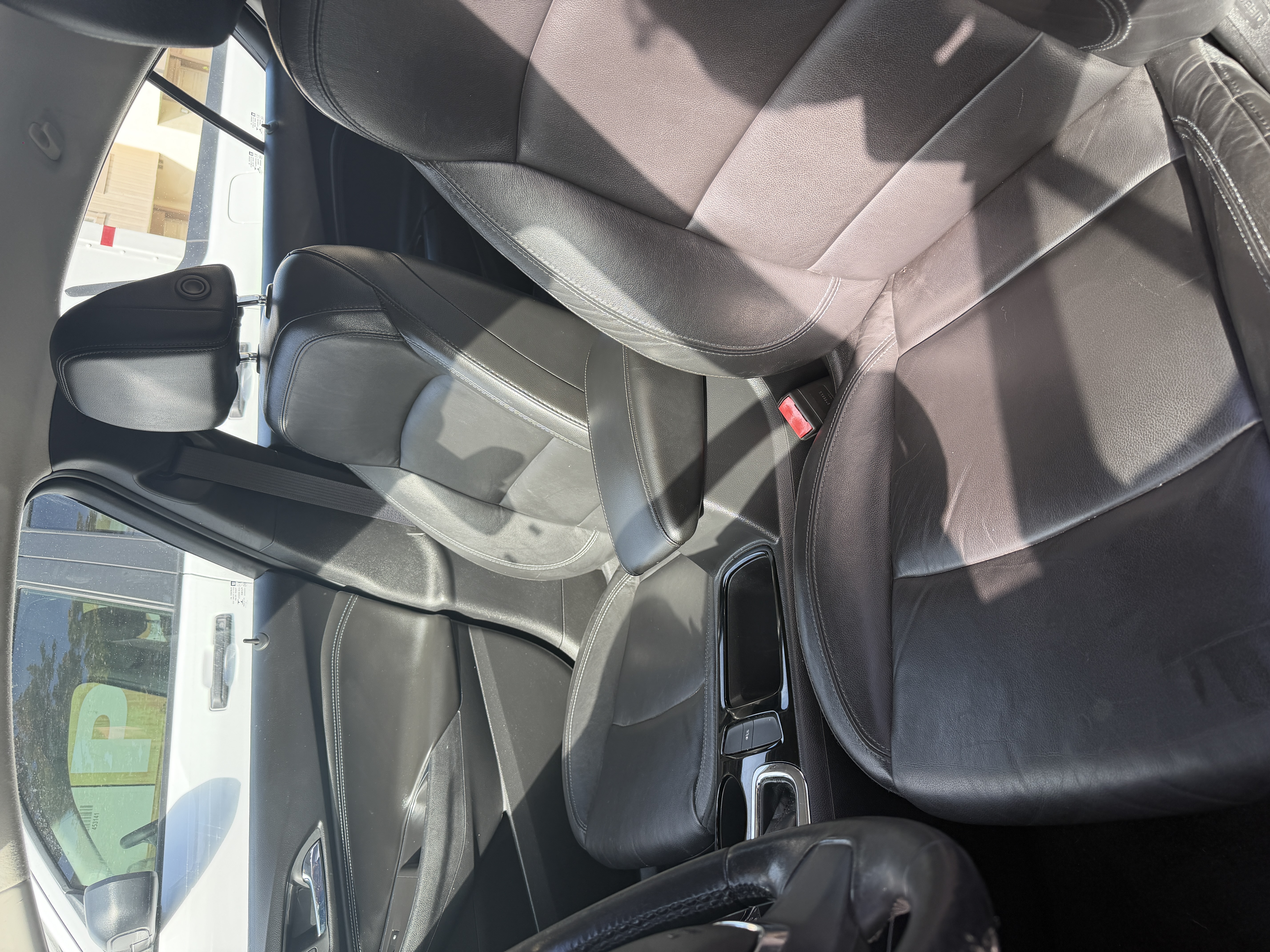 Used 2017 Chevrolet Cruze Premier FWD image 1