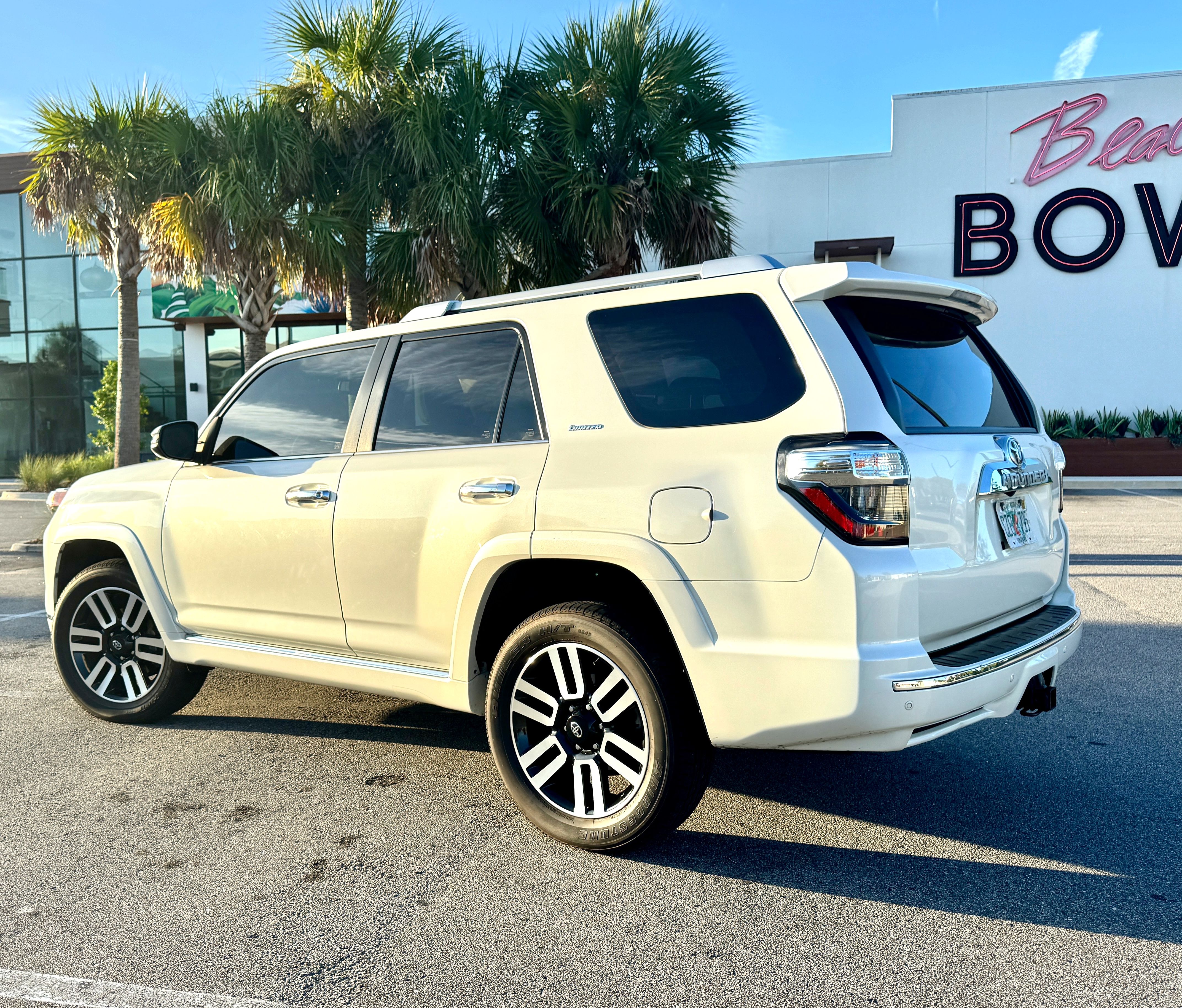 Used 2023 Toyota 4Runner Limited AWD/4WD image 5