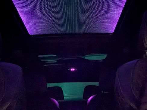 Used 2021 BMW X7 M50i image 13