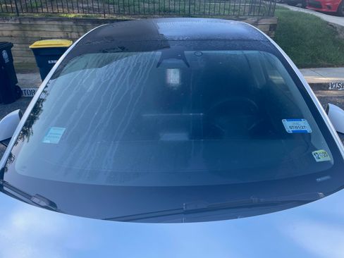 Used 2023 Tesla Model 3 Standard Range image 13