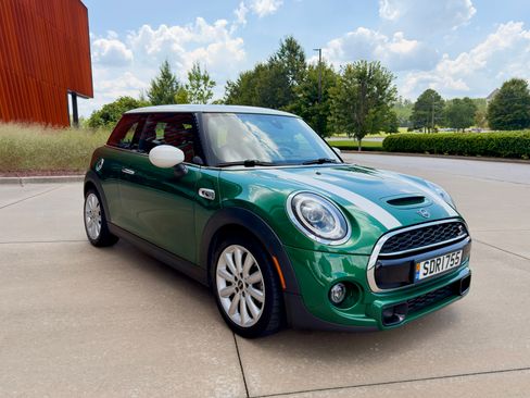 Used 2021 MINI Cooper S FWD image 12