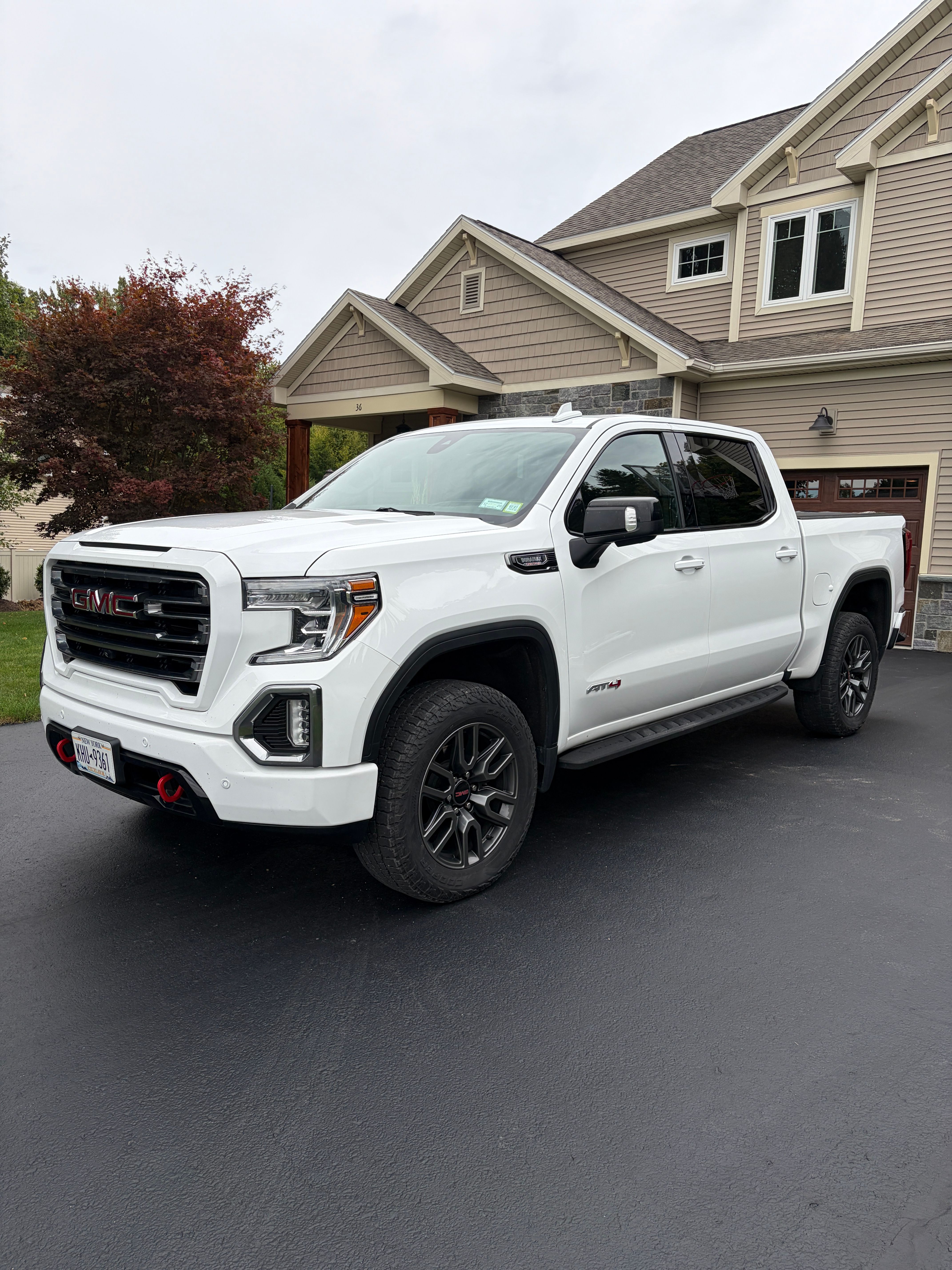 Used 2021 GMC Sierra 1500 AT4 w/ AT4 Premium Package AWD/4WD image 1