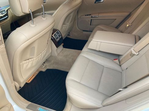 Used 2013 Mercedes-Benz S 550 4MATIC image 21