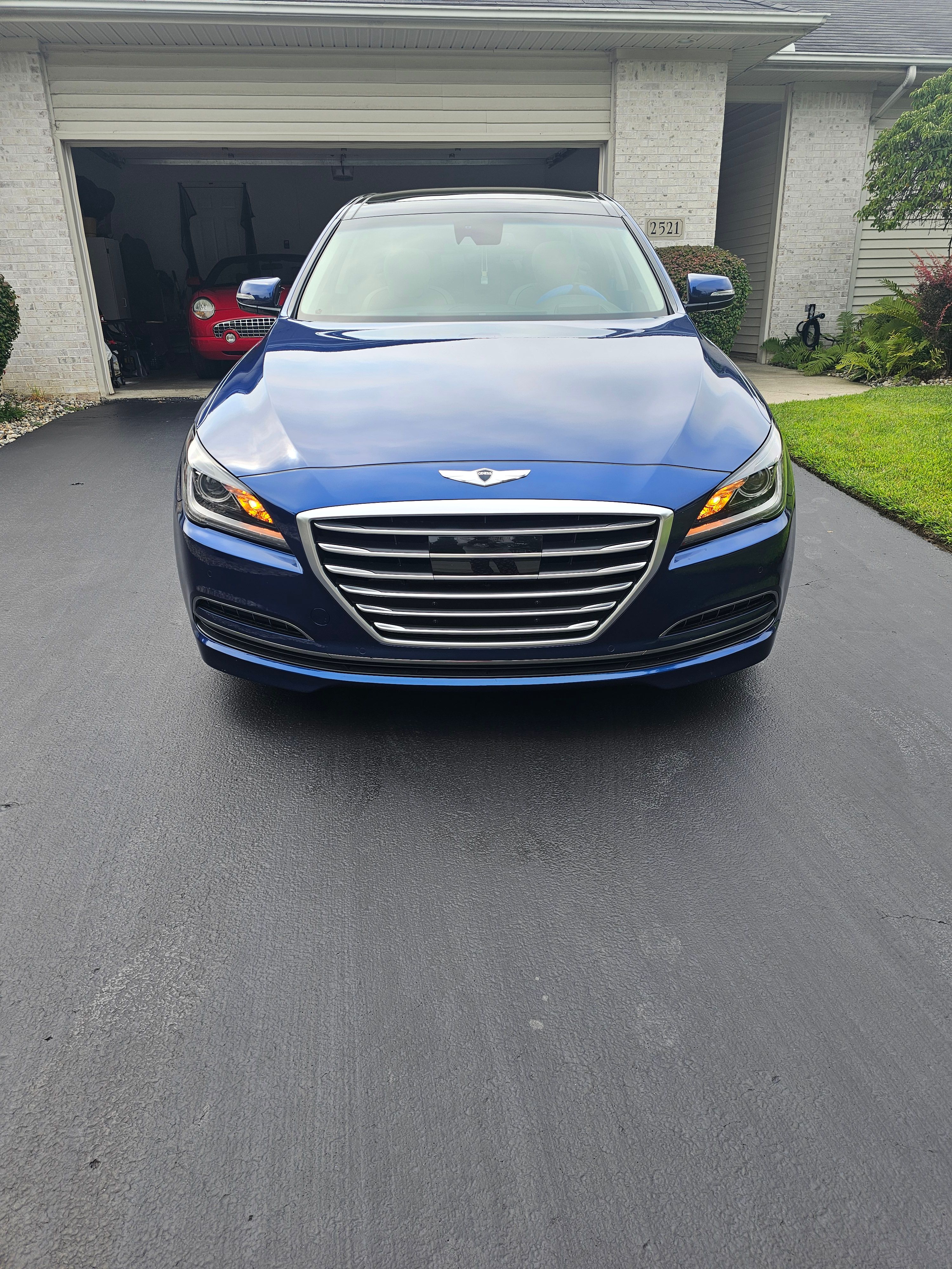 Used 2015 Hyundai Genesis 3.8 w/ Option Group 04 RWD image 1