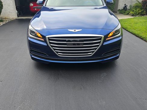 Used 2015 Hyundai Genesis 3.8 w/ Option Group 04 RWD image 6