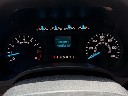 Used 2020 Ford F150 XL w/ Trailer Tow Package RWD image 10