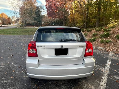 Used 2010 Dodge Caliber SXT image 5