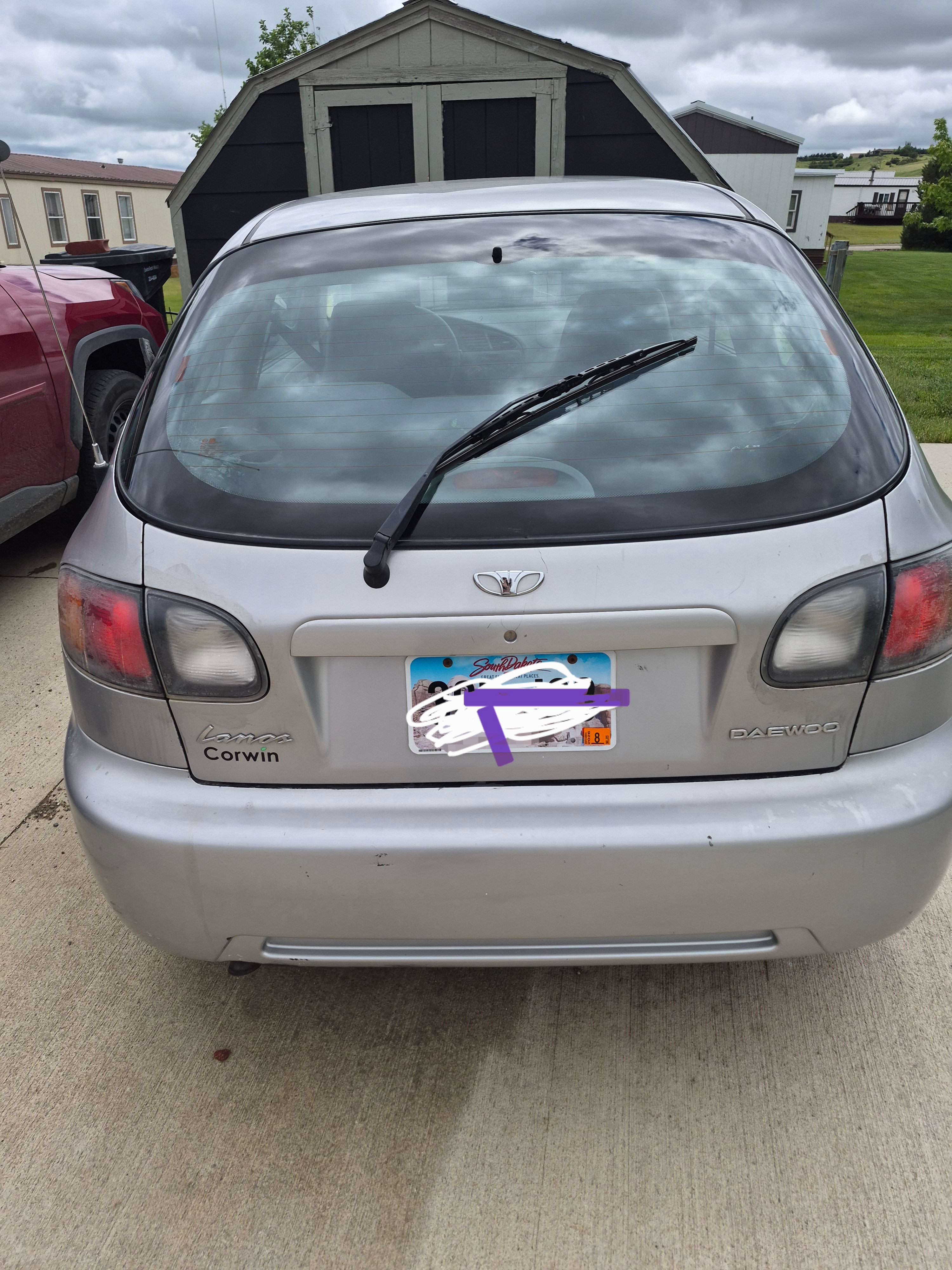 Used 2002 Daewoo Lanos S FWD image 2