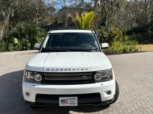 Used 2013 Land Rover Range Rover Sport HSE LUX image 4