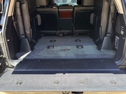 Used 2015 Lexus LX 570 4WD image 13