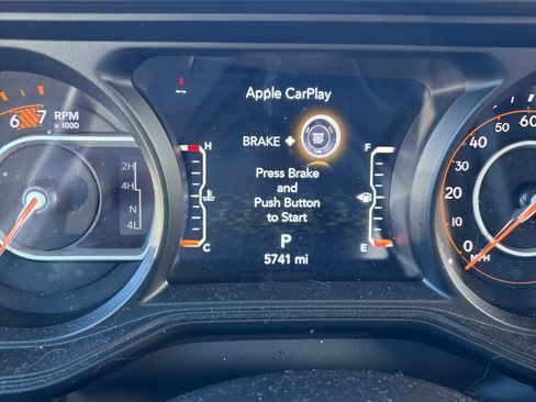 Used 2025 Jeep Wrangler Unlimited Sport image 14