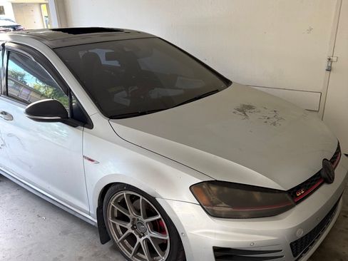 Used 2016 Volkswagen GTI Autobahn w/ Driver Assistance Package image 8