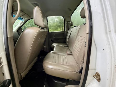 Used 2007 Dodge Ram 1500 Truck ST AWD/4WD image 9