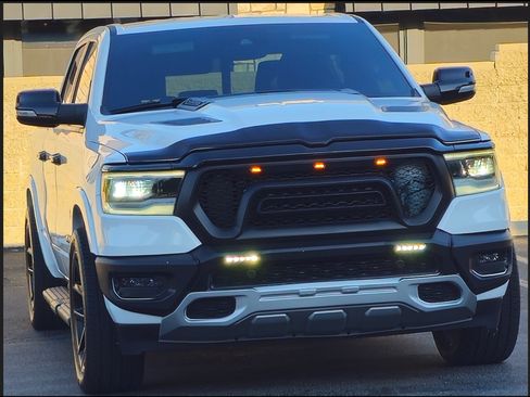 Used 2021 RAM 1500 Laramie image 8